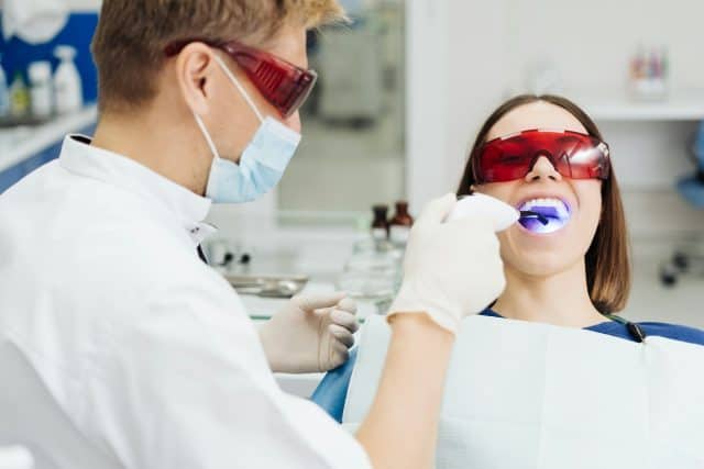 Home Remedies vs Professional Dental Care for Relief Grays